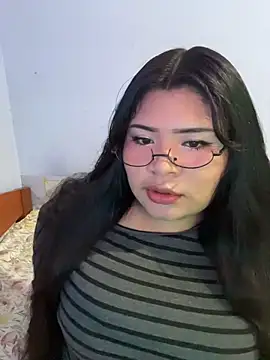 Snapshot of CANELA_9911 chatting on 06/22/26, 10:51 CANELA 9911 online show from 06/22/26, 10:51