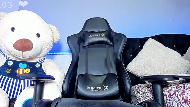 Snapshot of AbadSpears chatting on 03/07/25, 05:08 AbadSpears online show from 03/07/25, 05:08