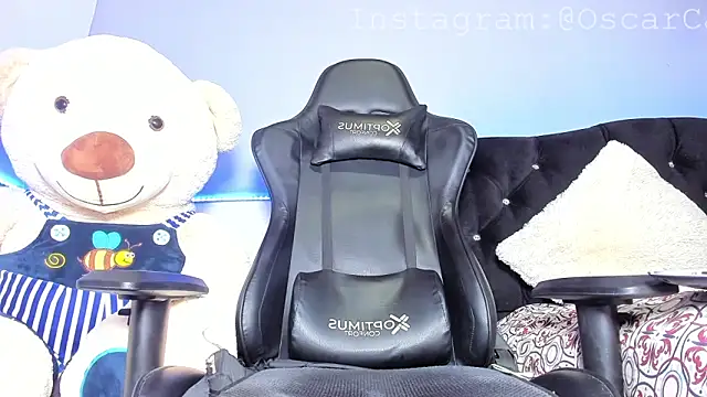 Snapshot of AbadSpears chatting on 03/04/25, 12:22 AbadSpears online show from 03/04/25, 12:22