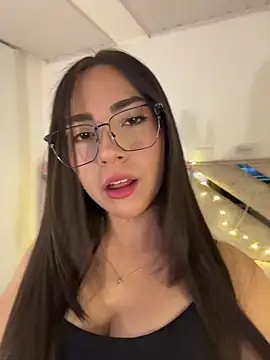 Melody 04 online show from 01/09/26, 03:57