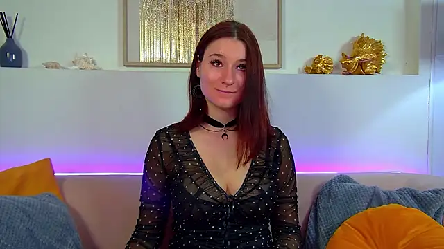 Snapshot of VictoriaArdern chatting on 10/06/25, 06:36 VictoriaArdern online show from 10/06/25, 06:36