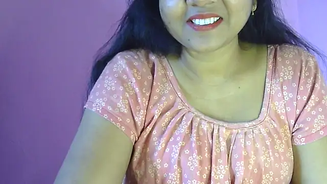 Snapshot of Suhana-sapna chatting on 02/02/26, 04:33 Suhana-sapna online show from 02/02/26, 04:33