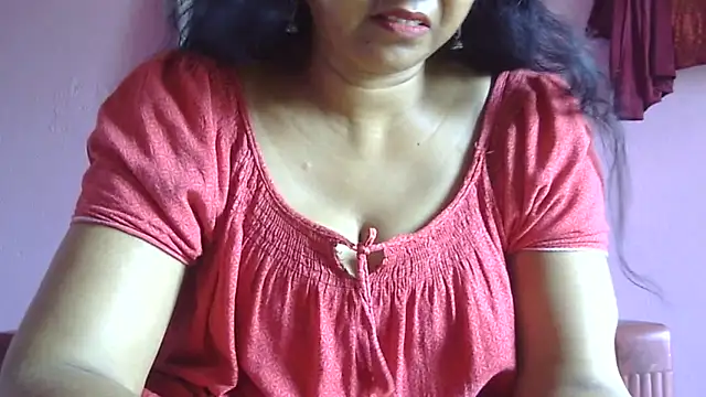 Snapshot of Suhana-sapna chatting on 05/18/26, 04:07 Suhana-sapna online show from 05/18/26, 04:07