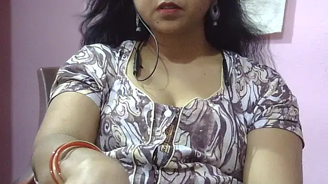 Snapshot of Suhana-sapna chatting on 04/25/26, 02:03 Suhana-sapna online show from 04/25/26, 02:03