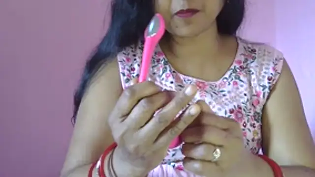 Snapshot of Suhana-sapna chatting on 02/05/26, 03:57 Suhana-sapna online show from 02/05/26, 03:57