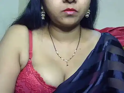 Snapshot of Suhana-sapna chatting on 02/21/25, 01:22 Suhana-sapna online show from 02/21/25, 01:22