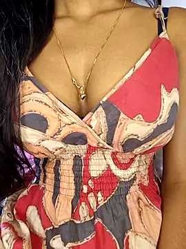 Snapshot of sexyriya_008 chatting on 09/23/25, 10:22 sexyriya 008 online show from 09/23/25, 10:22