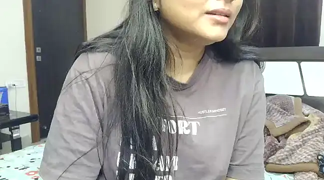 Snapshot of Hritvika chatting on 03/14/25, 03:58 Hritvika online show from 03/14/25, 03:58