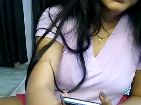 Snapshot of Hritvika chatting on 09/12/25, 03:56 Hritvika online show from 09/12/25, 03:56