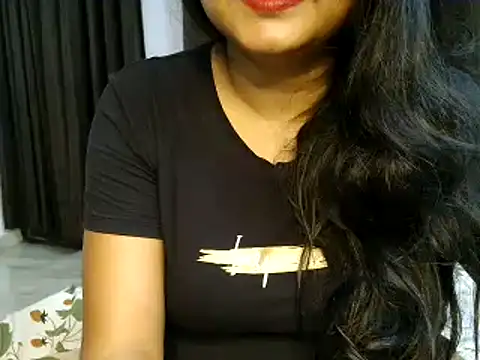 Snapshot of Hritvika chatting on 10/05/25, 05:36 Hritvika online show from 10/05/25, 05:36