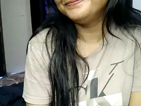 Snapshot of Hritvika chatting on 03/17/25, 04:51 Hritvika online show from 03/17/25, 04:51