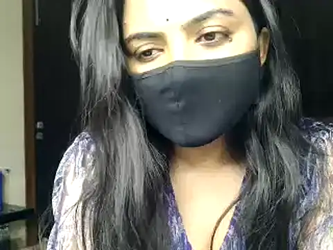 Snapshot of Hritvika chatting on 03/16/25, 02:44 Hritvika online show from 03/16/25, 02:44