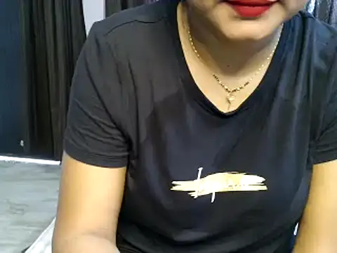 Snapshot of Hritvika chatting on 09/12/25, 03:50 Hritvika online show from 09/12/25, 03:50