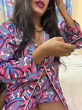 Snapshot of ascuple chatting on 10/09/25, 05:46 ascuple online show from 10/09/25, 05:46