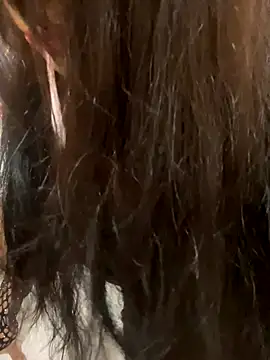 Snapshot of ascuple chatting on 10/16/25, 05:10 ascuple online show from 10/16/25, 05:10