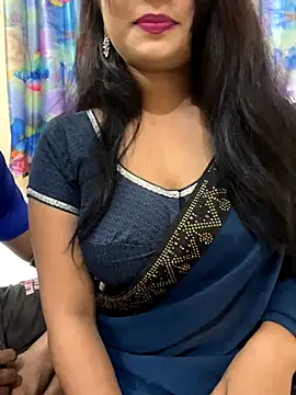 Snapshot of ascuple chatting on 10/15/25, 05:43 ascuple online show from 10/15/25, 05:43