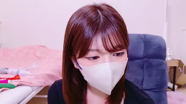 Snapshot of Runarunapi chatting on 10/05/25, 05:20 Runarunapi online show from 10/05/25, 05:20