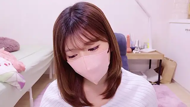 Snapshot of Runarunapi chatting on 09/18/25, 11:02 Runarunapi online show from 09/18/25, 11:02