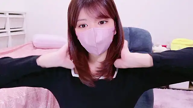 Snapshot of Runarunapi chatting on 10/14/25, 08:15 Runarunapi online show from 10/14/25, 08:15