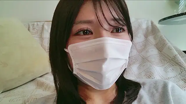 Snapshot of Runarunapi chatting on 11/22/25, 01:59 Runarunapi online show from 11/22/25, 01:59