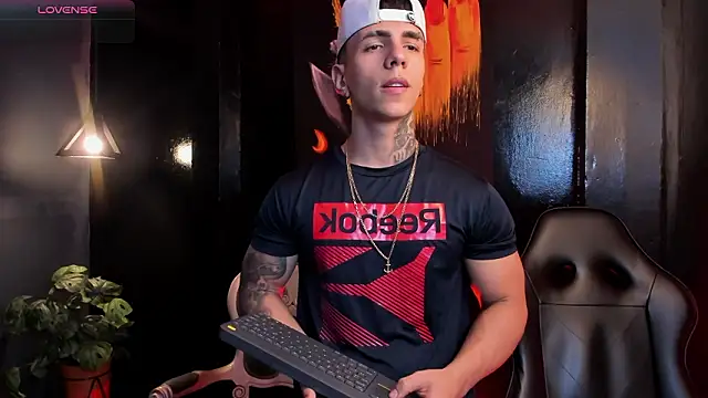 Flynn Riider online show from 02/03/26, 05:29