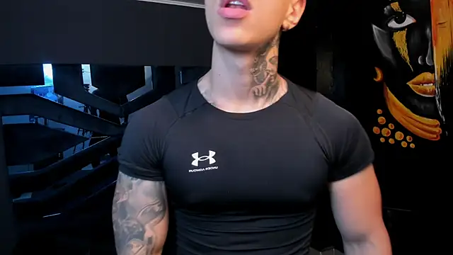 Flynn Riider online show from 10/30/25, 05:21