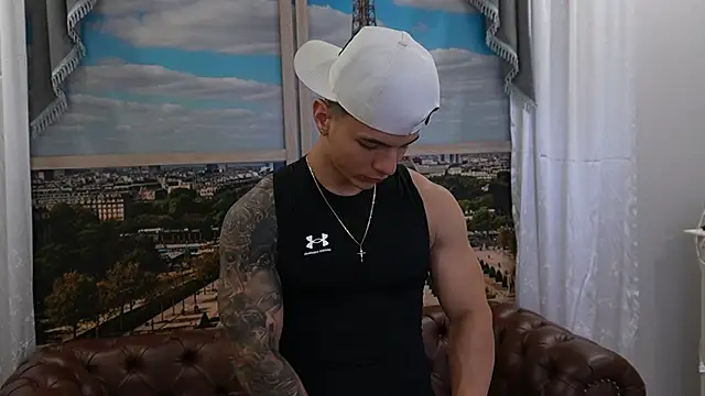 Flynn Riider online show from 06/01/26, 05:56