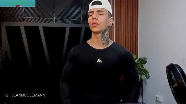 Flynn Riider online show from 12/04/25, 03:22