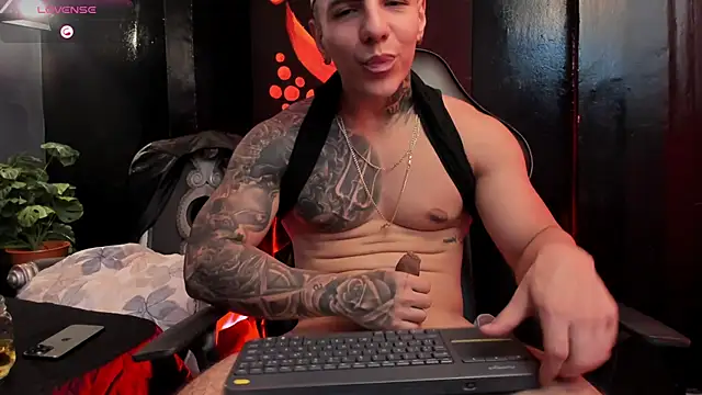 Flynn Riider online show from 02/15/26, 06:07