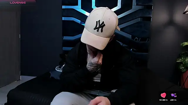 Flynn Riider online show from 09/09/25, 11:08