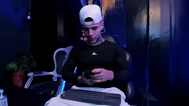 Flynn Riider online show from 01/10/26, 05:41