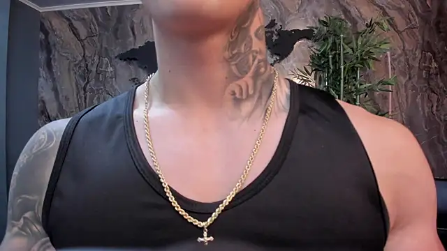 Flynn Riider online show from 10/10/25, 05:36