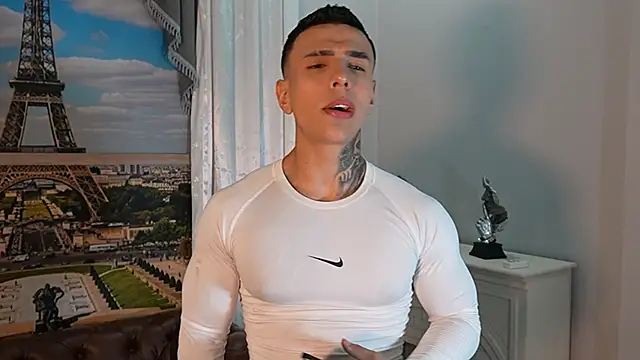 Flynn Riider online show from 05/20/26, 05:43