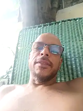 Snapshot of Charly_BC_Dirty chatting on 02/24/26, 09:37 Charly BC Dirty online show from 02/24/26, 09:37