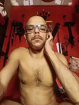 Snapshot of Charly_BC_Dirty chatting on 06/01/26, 11:43 Charly BC Dirty online show from 06/01/26, 11:43