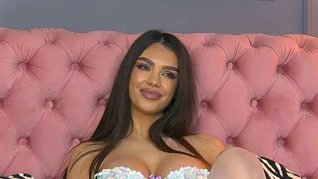 Snapshot of Nicole_Diva chatting on 02/25/25, 10:04 Nicole Diva online show from 02/25/25, 10:04