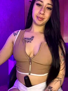 Zoee t online show from 11/21/25, 03:38