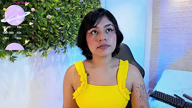 Snapshot of _sowy_venus_ chatting on 02/22/25, 01:13 sowy venus online show from 02/22/25, 01:13