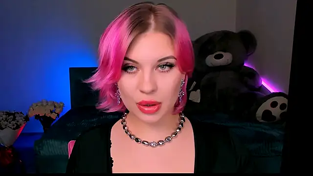Snapshot of evaharve chatting on 01/18/25, 06:10 evaharve online show from 01/18/25, 06:10