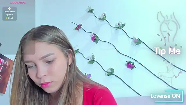 HaleyAmaya online show from 12/19/25, 10:56