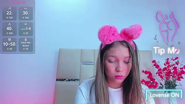 HaleyAmaya online show from 11/13/25, 07:18