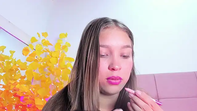 HaleyAmaya online show from 02/11/26, 11:59