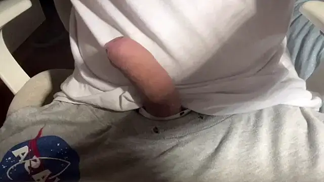 Axeeeeeeeeeeeel online show from 11/23/25, 05:34