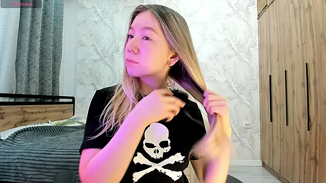 Babby Rabbit online show from 04/11/26, 11:14