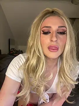 littlebambi26 online show from 04/10/26, 11:23