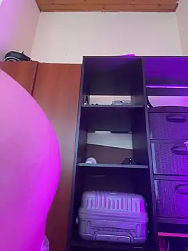 Gabriela-Parker  online show from 10/23/25, 08:51