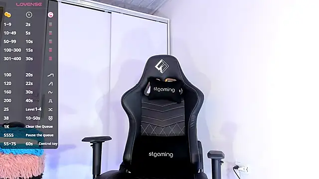 Dulce smith 1 online show from 12/17/25, 01:43