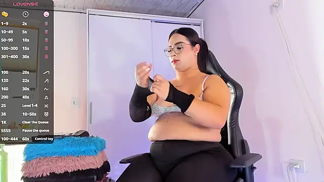 Dulce smith 1 online show from 02/21/26, 09:50