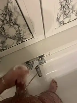 Loco42- online show from 02/08/25, 09:25