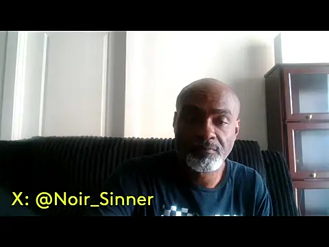 Snapshot of sinnernoir chatting on 05/29/26, 04:46 sinnernoir online show from 05/29/26, 04:46